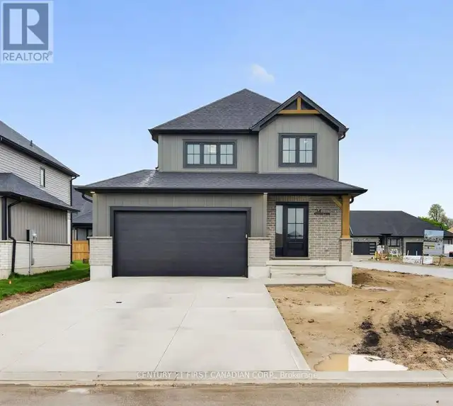 34 POSTMA CRESCENT North Middlesex (Ailsa Craig), Ontario in Houses for Sale in Grand Bend - Image 2