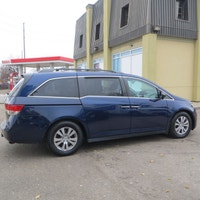 This 2016 Honda Odyssey EX-L Passenger Van is a spacious and reliable choice for your family adventu... (image 8)
