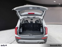 ... Engine: V6 Cylinder Engine 3.8L L/100Km City: 12.7 L/100Km Hwy: 9.7 Safety Equipment ABS And Dri... (image 6)