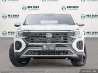 Discover the perfect blend of style, space, and performance with the Volkswagen Atlas Cross Sport. T... (image 1)