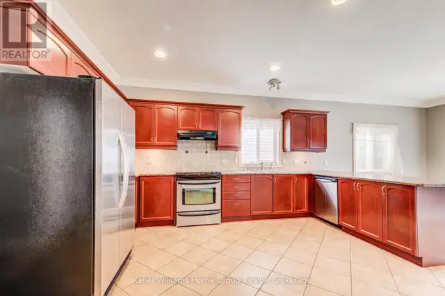 8 PRICE STREET Guelph (Victoria North), Ontario in Houses for Sale in Guelph - Image 9