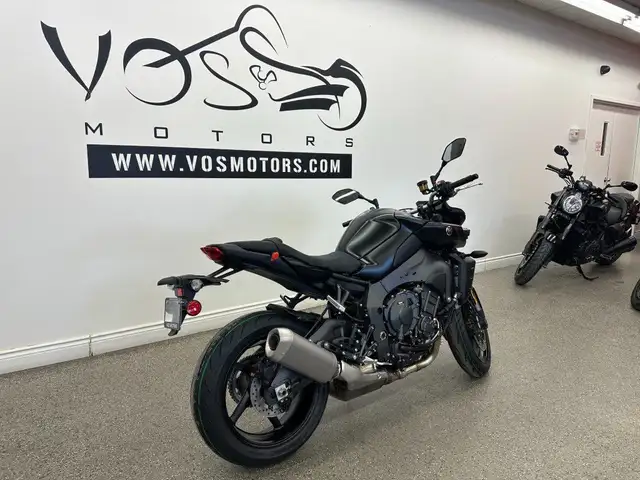 2025 Yamaha MT10ASB Hyper Naked - V6594 - -No Payments for 1 Yea in Sport Bikes in Markham / York Region - Image 5