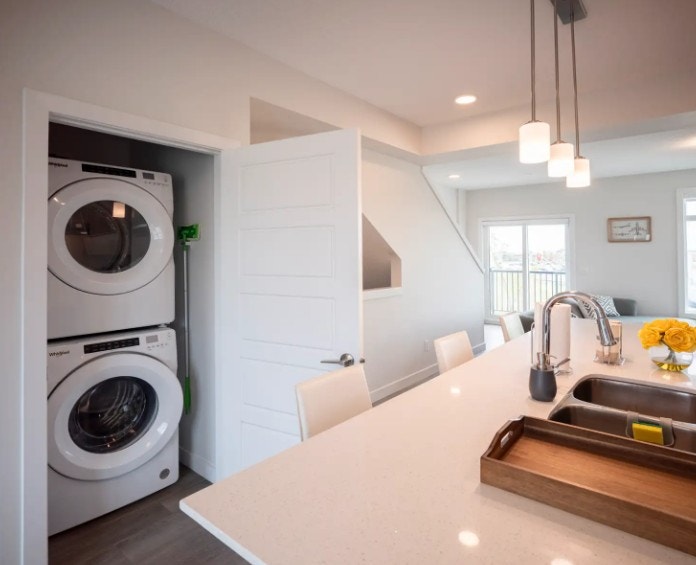 Spacious 3-Bed, 2.5-Bath Townhome in Secord – $1,895/month 4