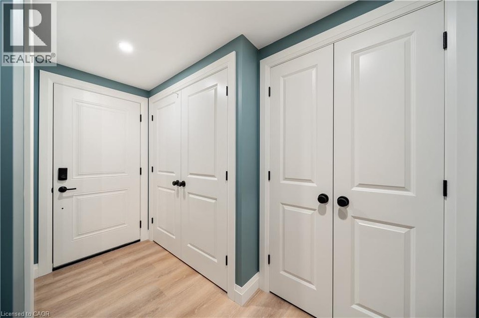 53 FRANKLIN Street Unit# B Brantford, Ontario 3