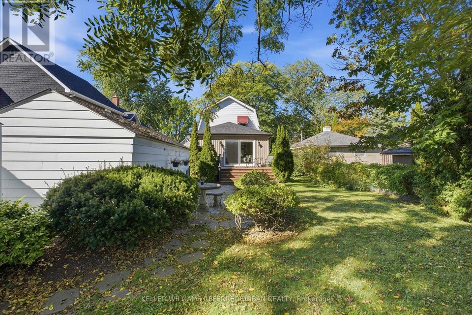 569 Masson Street Oshawa (O'Neill), Ontario, photo 36 of 40