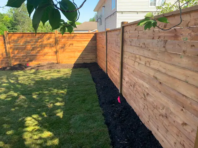 Post Holes plus, plus! ***EQUIPMENT 36' WIDE WILL FIT THROUGH MO in Fence, Deck, Railing & Siding in St. Catharines - Image 7