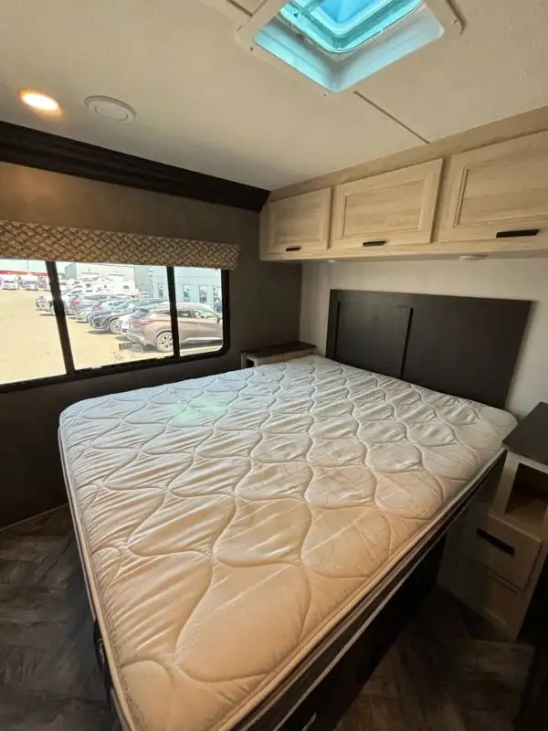 2023 Forester 3251 CD in RVs & Motorhomes in Laval / North Shore - Image 22