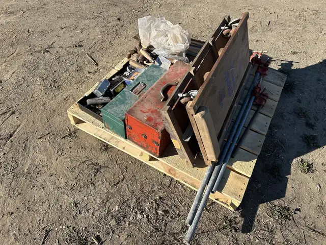 UNKNOWN MISC TOOLS in Heavy Trucks in Saskatoon - Image 4