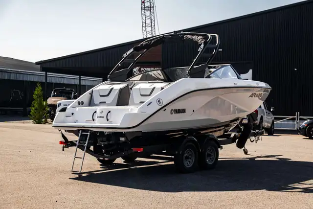 2023 Yamaha AR220 in Powerboats & Motorboats in Rimouski / Bas-St-Laurent - Image 7