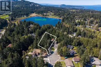 Developers, investors, or those looking to build their dream home—this nearly 1-acre rectangular lot...