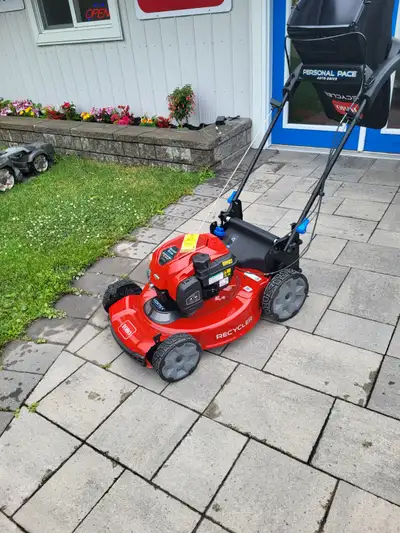 Toro 22" (21465) Recycler® w/ Personal Pace® Gas Lawn Mower, View more