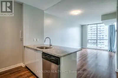 912 - 62 FOREST MANOR ROAD Toronto (Henry Farm), Ontario