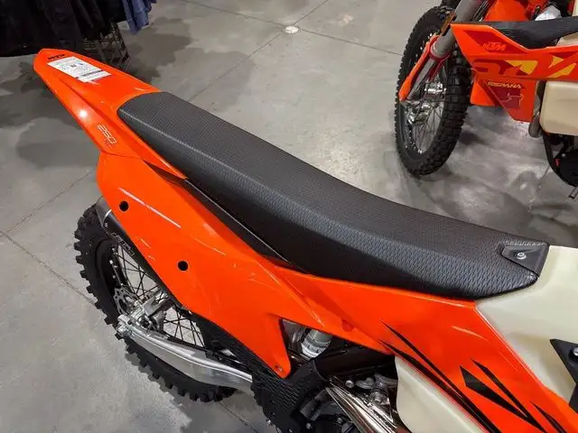 2026 KTM XC 250 in Dirt Bikes & Motocross in Calgary - Image 17