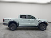 NAVIGATION, LEATHER SEATS, ADAPTIVE CRUISE CONTROL, HEATED FRONT SEATS, PREMIUM SOUND SYSTEM, LED HE... (image 6)