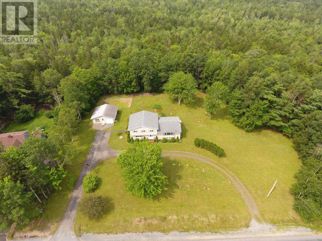130 Mount Pleasant Road West Lahave, Nova Scotia in Houses for Sale in Bridgewater - Image 2