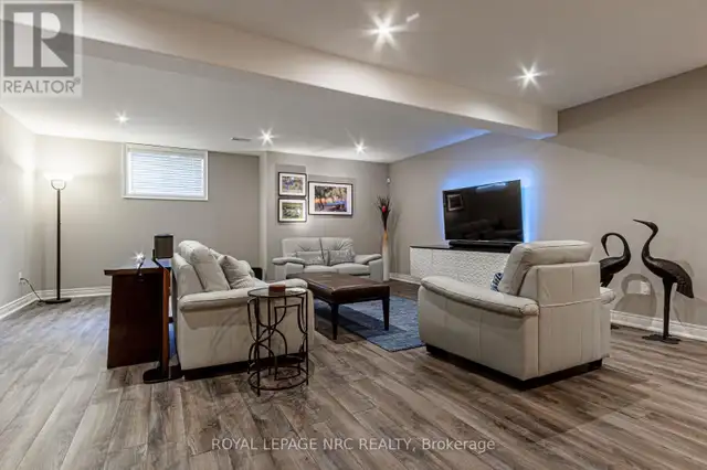 17 STONERIDGE CRESCENT Niagara-on-the-Lake (St. Davids), Ontario in Houses for Sale in St. Catharines - Image 22