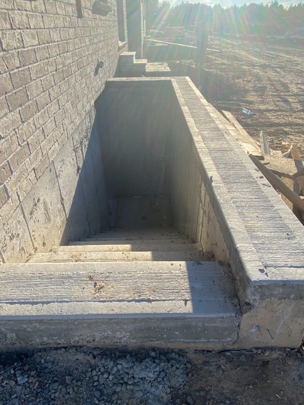 40' Detached I 3096 Sq ft I Vendor Take Back of 120,000 Houses for