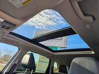 Dominate the road in style with this stunning 2023 NISSAN ROGUE AWD SV MIDNIGHT EDITION, boasting a... (image 8)