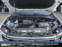 This Volkswagen Atlas delivers a Intercooled Turbo Regular Unleaded I-4 2.0 L/121 engine powering th... (image 9)