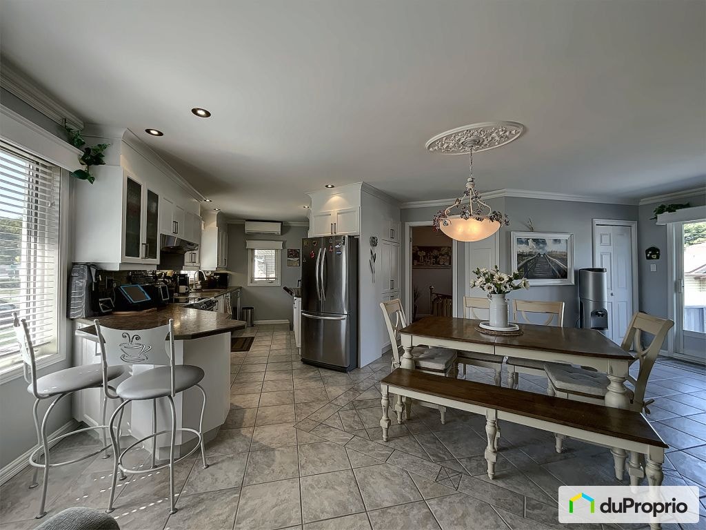 $485,000 - Bungalow for sale in Sorel-Tracy — photo 3