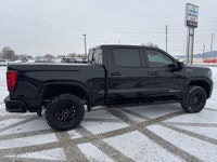 One Owner, AT4-X, Sunroof, Heads Up Display, 16-Way P/Massaging Leather Seats, X31 Suspension W/2" F... (image 4)