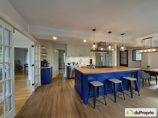 $617,000 - 1 1/2 Storey for sale in Magog — photo 1