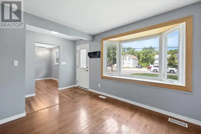 238 MAIDSTONE AVENUE East Essex, Ontario63006664463745122