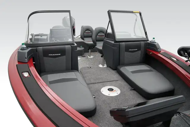 2026 TRACKER Targa V-19 Combo Fish&Ski Fishing boat in Powerboats & Motorboats in Prince Albert - Image 38