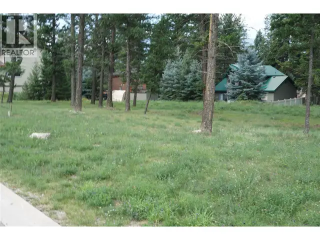 EAGLEBROOK Court Lot# 11 Fairmont Hot Springs, British Columbia in Land for Sale in Cranbrook - Image 3