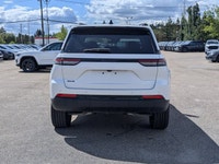 The new 2025 Jeep Grand Cherokee Altitude combines rugged capability, advanced technology, and refin... (image 4)