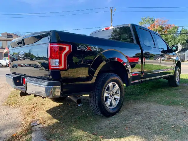 2016 FORD F-150 4X4 CREW 6.5FT LOW KMS LOADED in Cars & Trucks in Guelph - Image 8