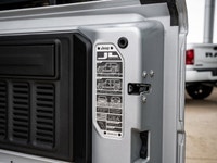 Welcome to 400 Chrysler Dodge Jeep Ram. Take on any adventure with this rugged and electrified 2024... (image 9)