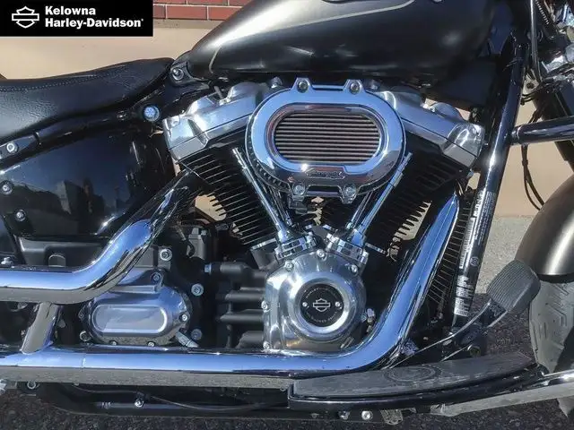 2021 Harley-Davidson Softail FLSL - Slim in Street, Cruisers & Choppers in Kelowna - Image 11