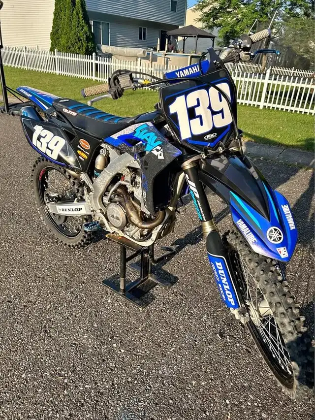 2012 YAMAHA YZ250F-BLUE! in Dirt Bikes & Motocross in Edmonton - Image 2