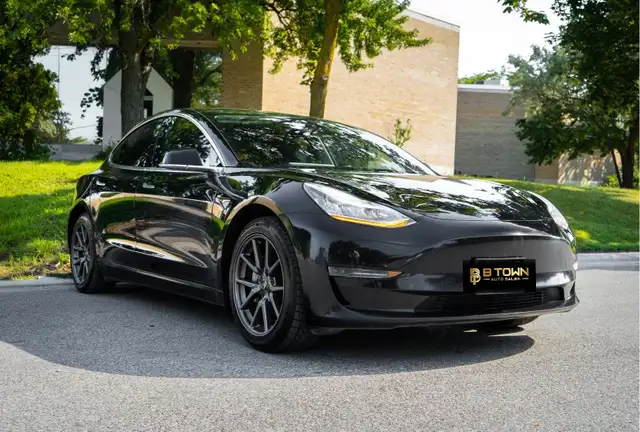 2020 Tesla Model 3534820850038876162