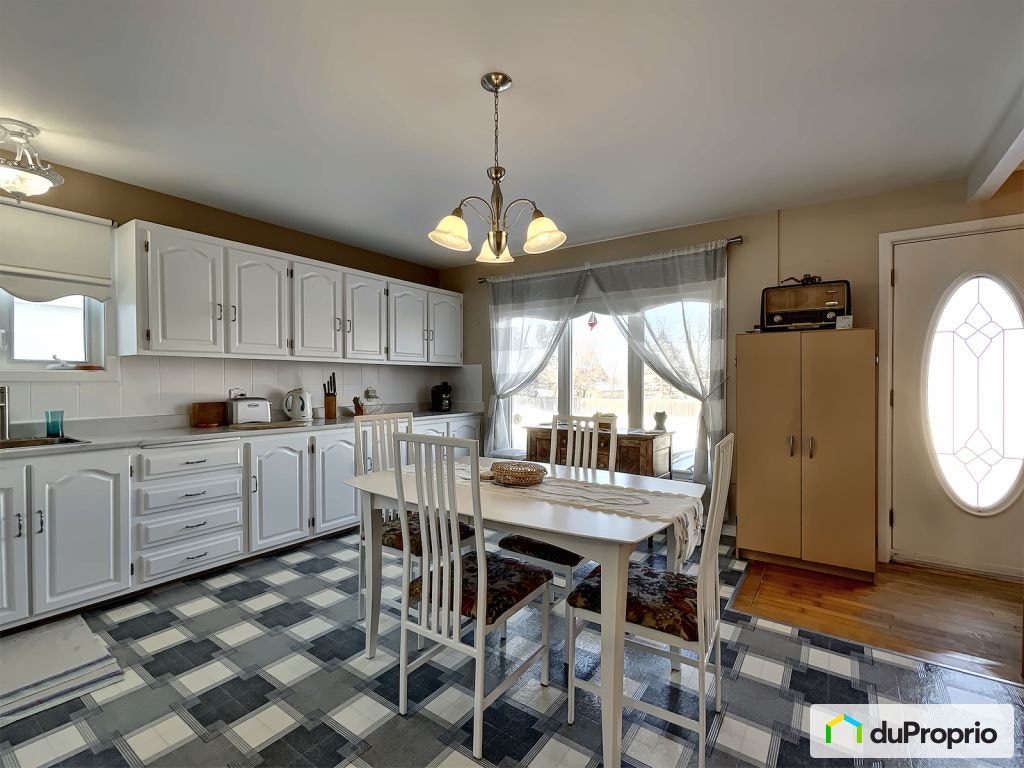 $308,750 - Bungalow for sale in Ste-Luce (Luceville) — photo 3
