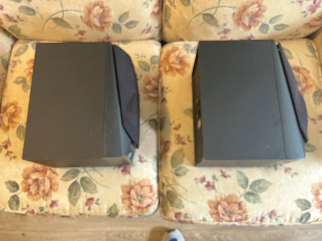 3 Way Speakers in Speakers in City of Toronto - Image 4