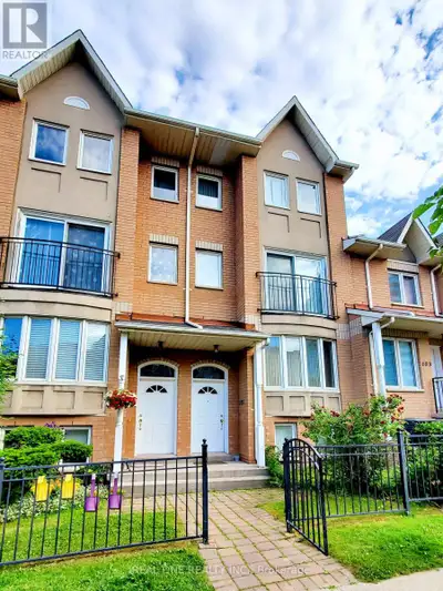 105 - 29 ROSEBANK DRIVE Toronto (Malvern), Ontario