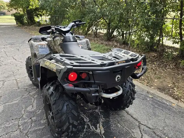 2012 CAN-AM OUTLANDER XT 1000-FINANCE AVAILABLE!  in ATVs in Dartmouth - Image 11