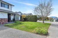 46290 ROY AVENUE Chilliwack, British Columbia