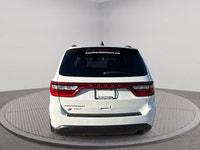 If you are looking for an entry into full-size 7-passenger utility with athletic muscle truck stylin... (image 4)