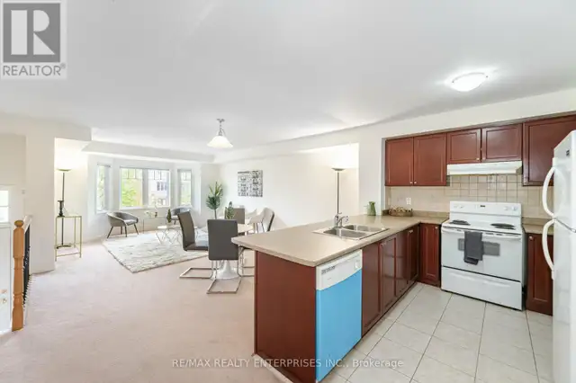 4 - 3375 THOMAS STREET Mississauga (Churchill Meadows), Ontario63006663900161124