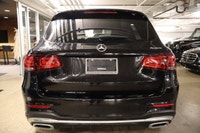 This Mercedes-Benz GLC 300 has a powerful Intercooled Turbo Premium Unleaded I-4 2.0 L/121 engine po... (image 5)