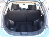 2015 NISSAN LEAF S - NO ACCIDENTS - BACKUP CAMERA - HEATED FRONT SEATS AND STEERING WHEEL - PUSH BUT... (image 9)