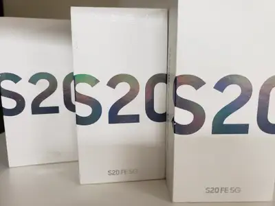 Samsung Galaxy S20 FE – Open Box, View more