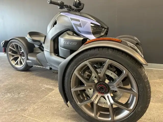 2024 CAN-AM Ryker 600 ACE in Sport Touring in Lanaudière - Image 6