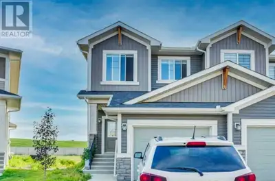 **Stunning 3-Bedroom Home in Desirable Bayview Community!**Discover your dream home nestled on a spr...