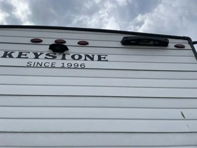 2026 Keystone RV Hideout 262BHS in Travel Trailers & Campers in Kamloops - Image 30