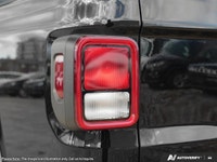 Welcome to Barrie Dodge Chrysler Jeep. Powerful 3.6L V-6 engine - Rugged 4x4 capability - Distinctiv... (image 9)