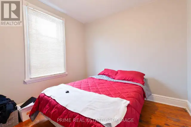 142 JOHN STREET London East (East F), Ontario in Houses for Sale in London - Image 13